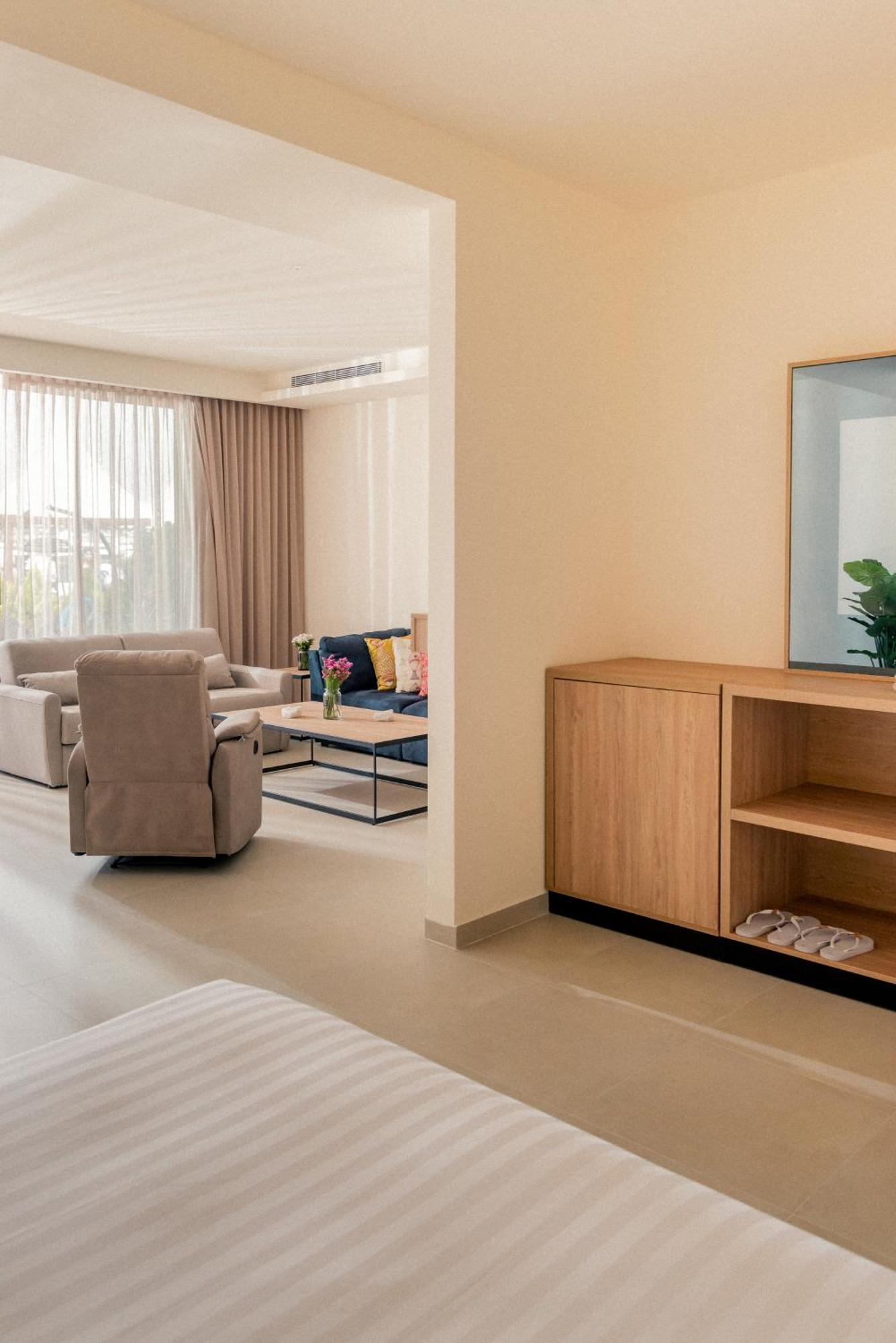 Hotel Saint Georges Beirut Al Marfa' 外观 照片