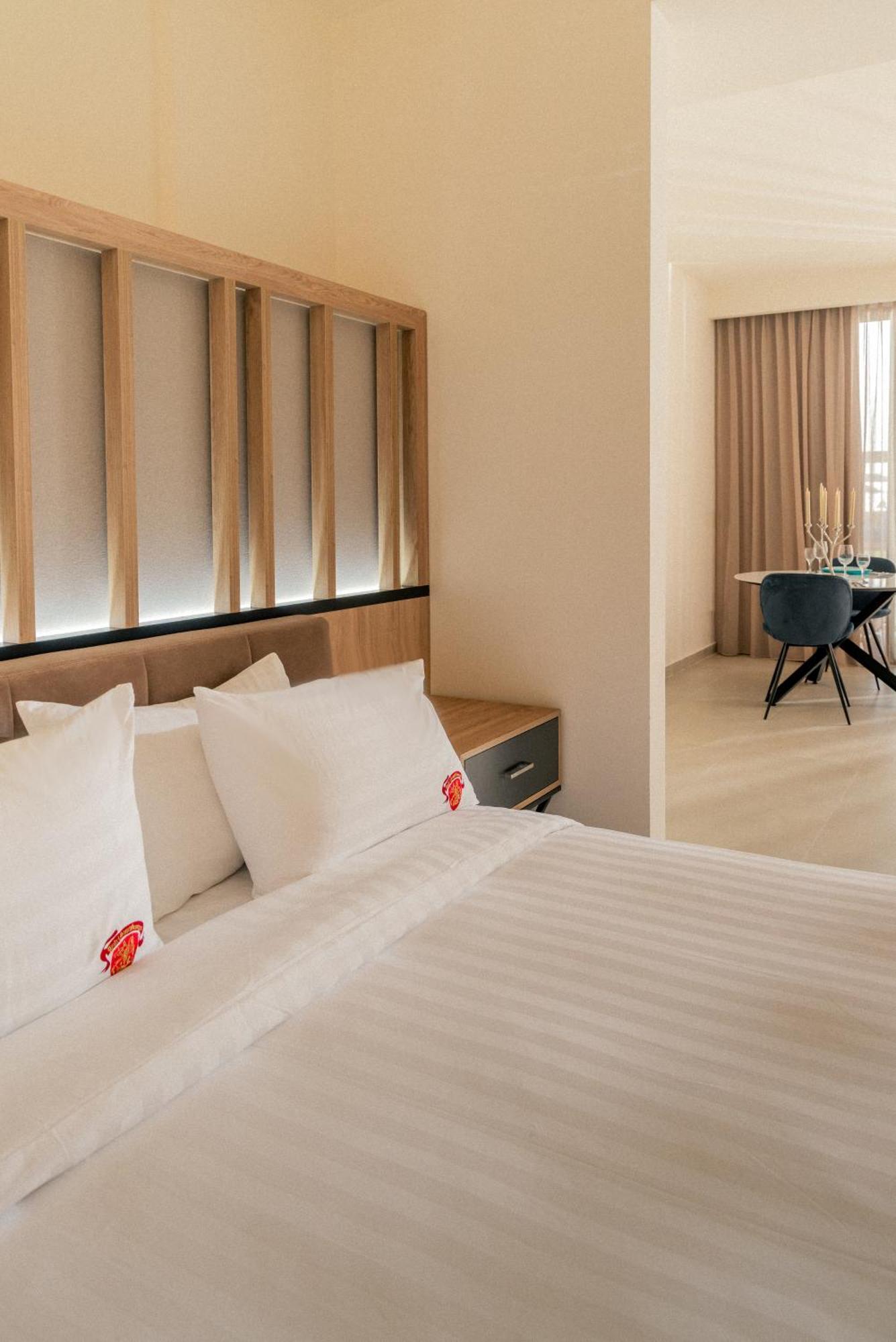 Hotel Saint Georges Beirut Al Marfa' 外观 照片