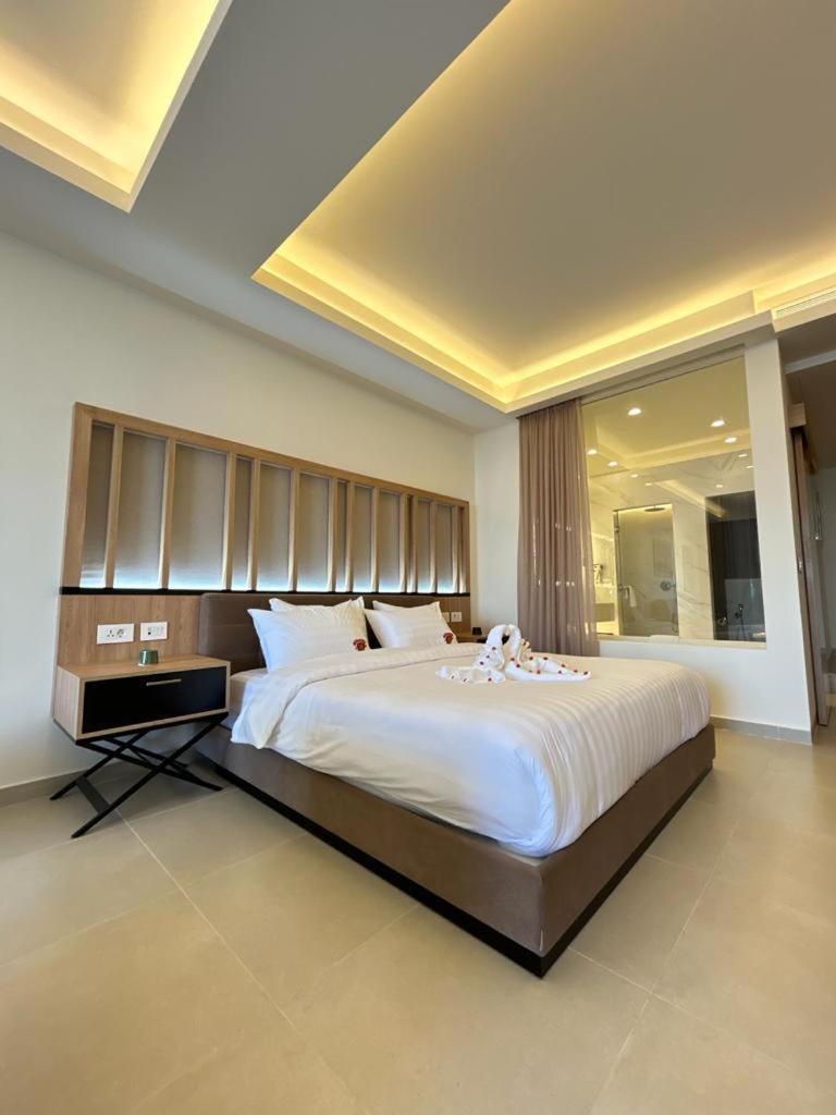 Hotel Saint Georges Beirut Al Marfa' 外观 照片